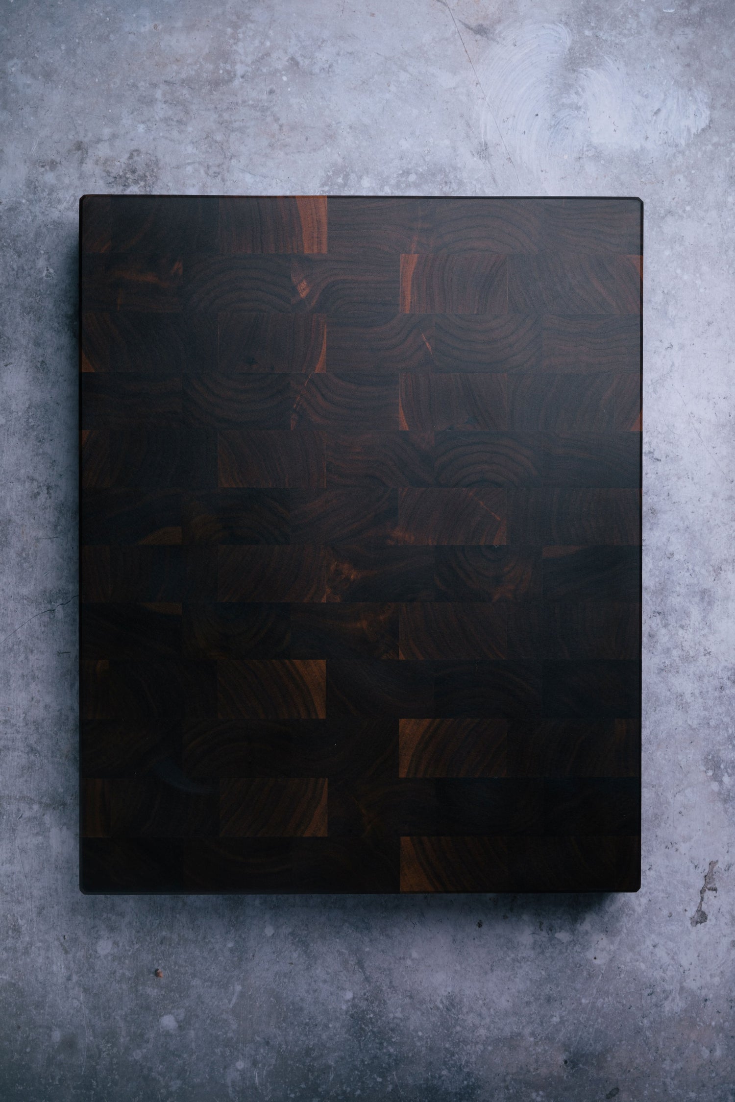 The Chef - End Grain Butcher Board - Walnut