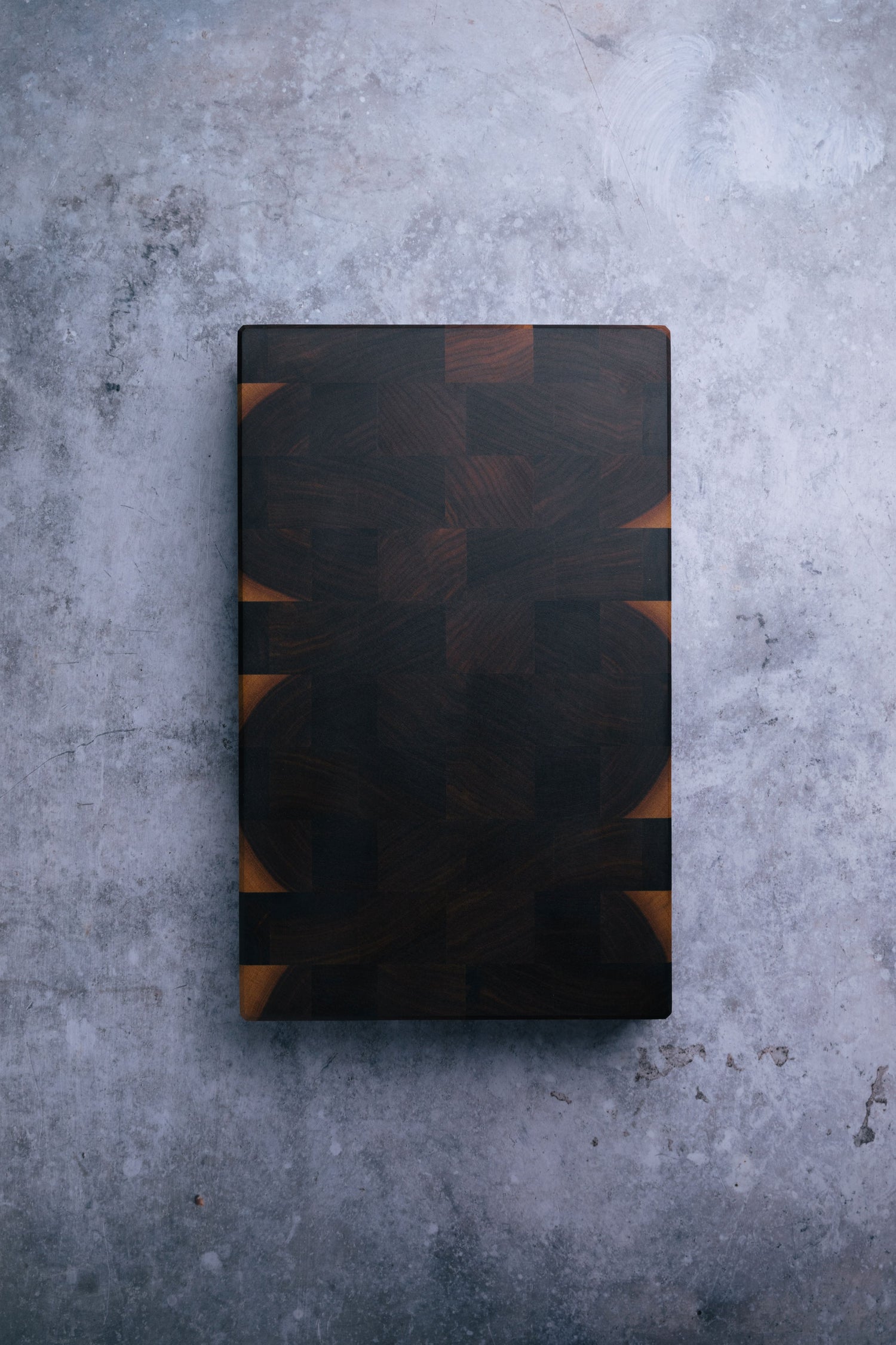 The Sous Chef - End Grain Butcher Board - Walnut
